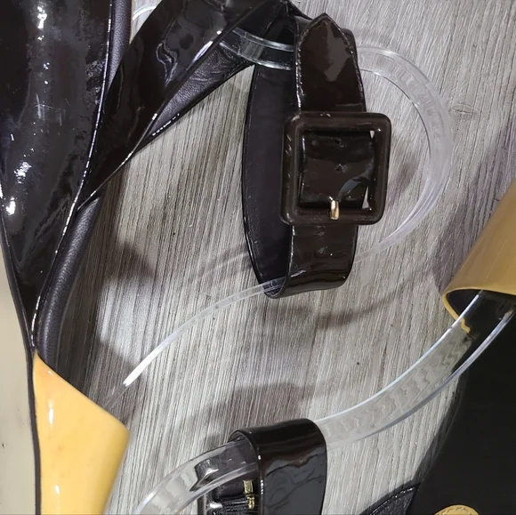 Banana Republic Shoes - Picture 7 of 9